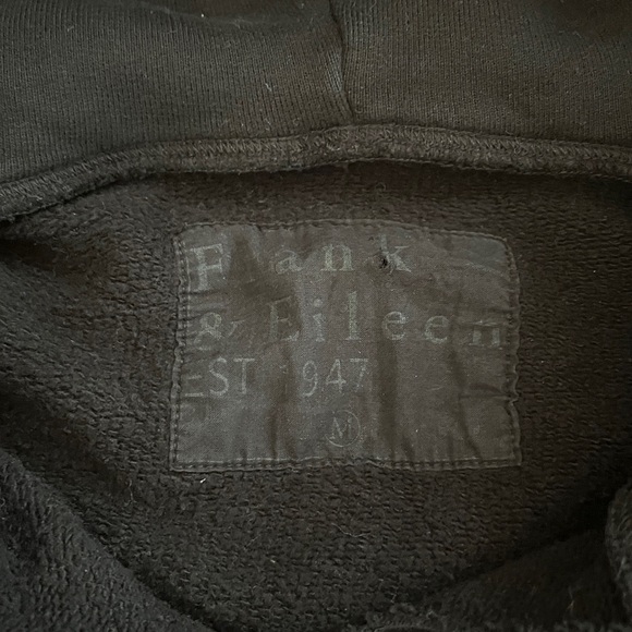 Frank & Eileen black Melanie tee lab essential hoodie size medium 100% cotton - Picture 3 of 5